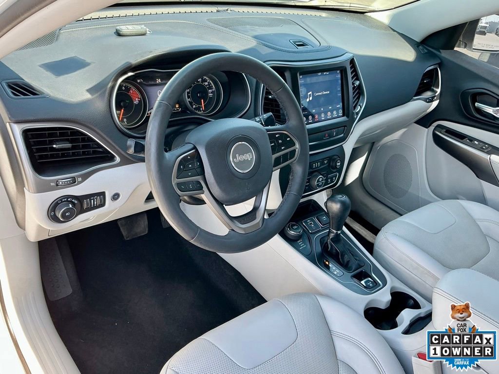 Used 2022 Jeep Cherokee Latitude Lux w/ Sun & Sound Group AWD/4WD image 39