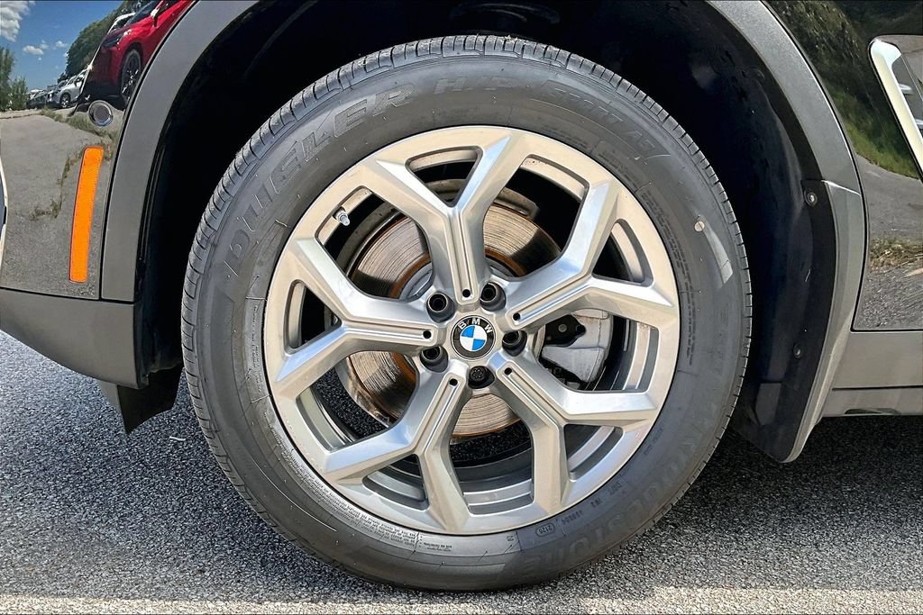 Used 2024 BMW X3 xDrive30i w/ Premium Package AWD/4WD image 11