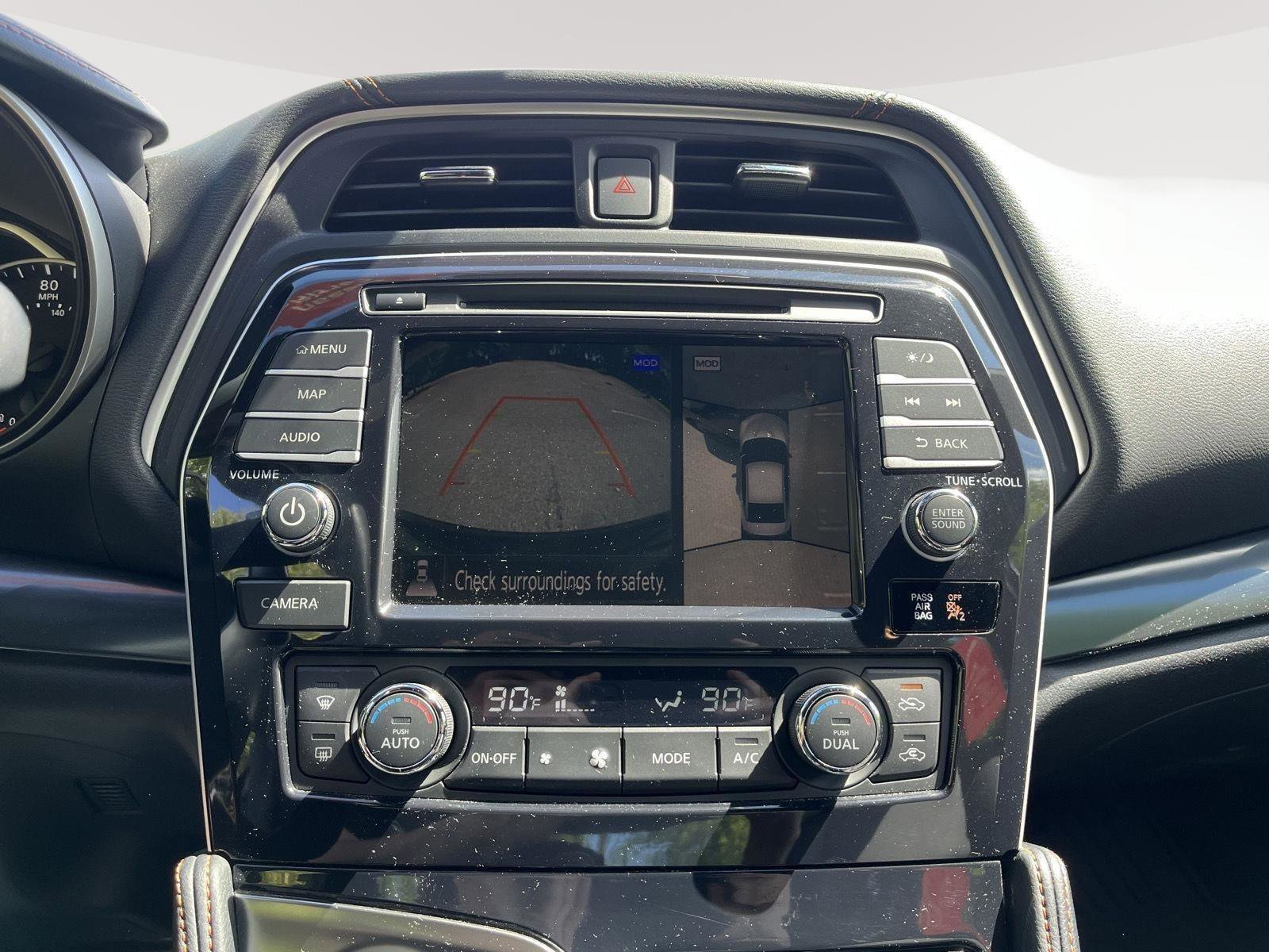 Used 2023 Nissan Maxima SR w/ Sport Mat Group FWD image 25