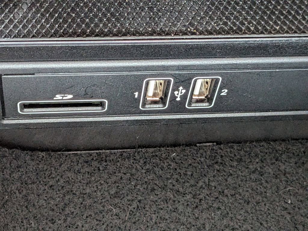 Used 2016 Mercedes-Benz C 300 Sedan image 22