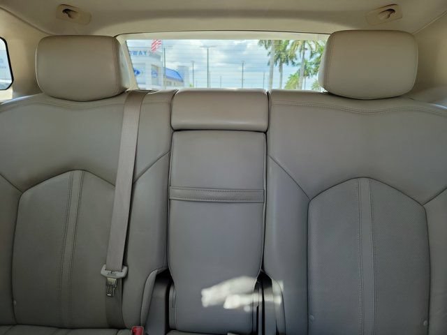 Used 2015 Cadillac SRX Performance w/ Driver Awareness Package FWD image 15