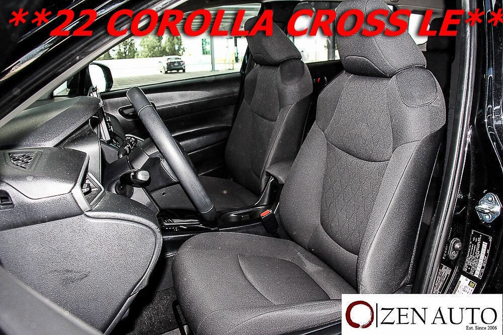 Used 2022 Toyota Corolla Cross LE w/ Black Badges Package (TMS) image 26