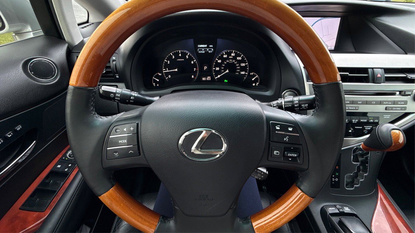 Used 2012 Lexus RX 350 FWD w/ Premium Pkg image 23