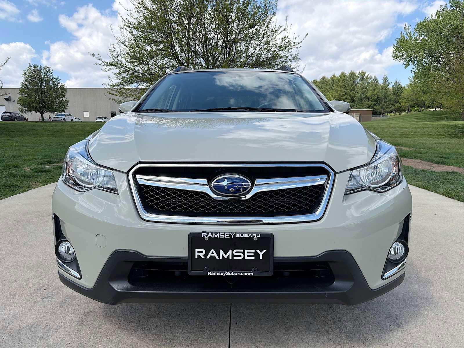 Used 2016 Subaru Crosstrek 2.0i Limited AWD/4WD image 9