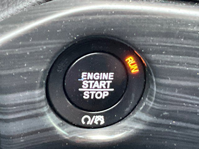 Used 2019 Jeep Grand Cherokee Altitude AWD/4WD image 27