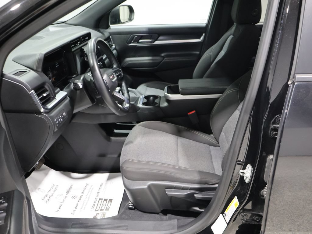 Used 2025 GMC Terrain Elevation AWD/4WD image 10