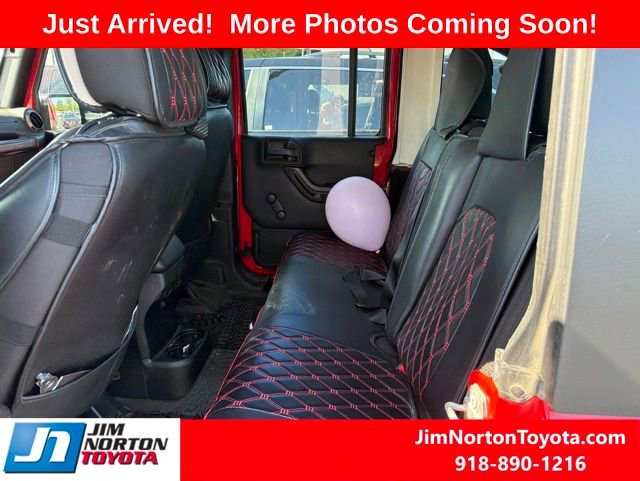 Used 2015 Jeep Wrangler Unlimited Sport AWD/4WD image 5