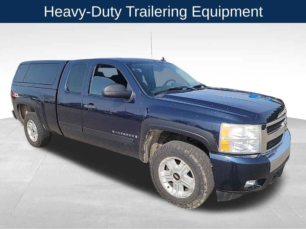 Used 2007 Chevrolet Silverado 1500 LT w/ 1LT Convenience Package image 4