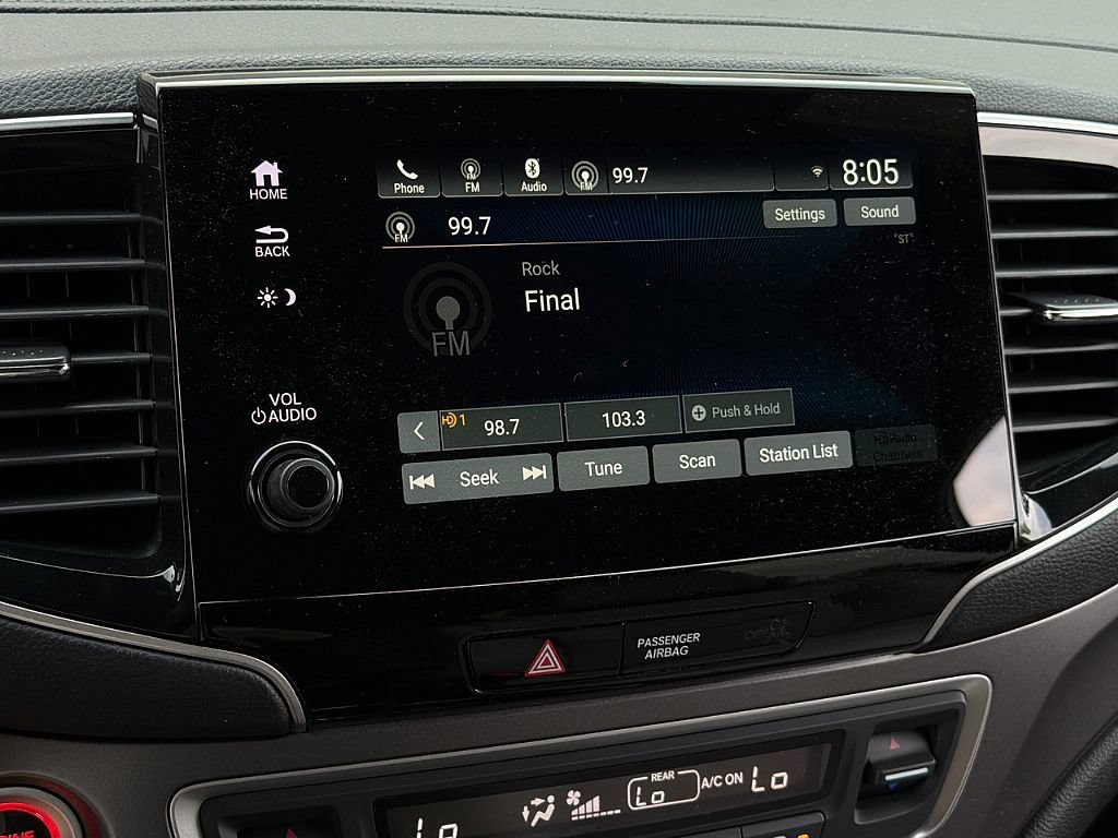 Used 2023 Honda Passport EX-L image 17