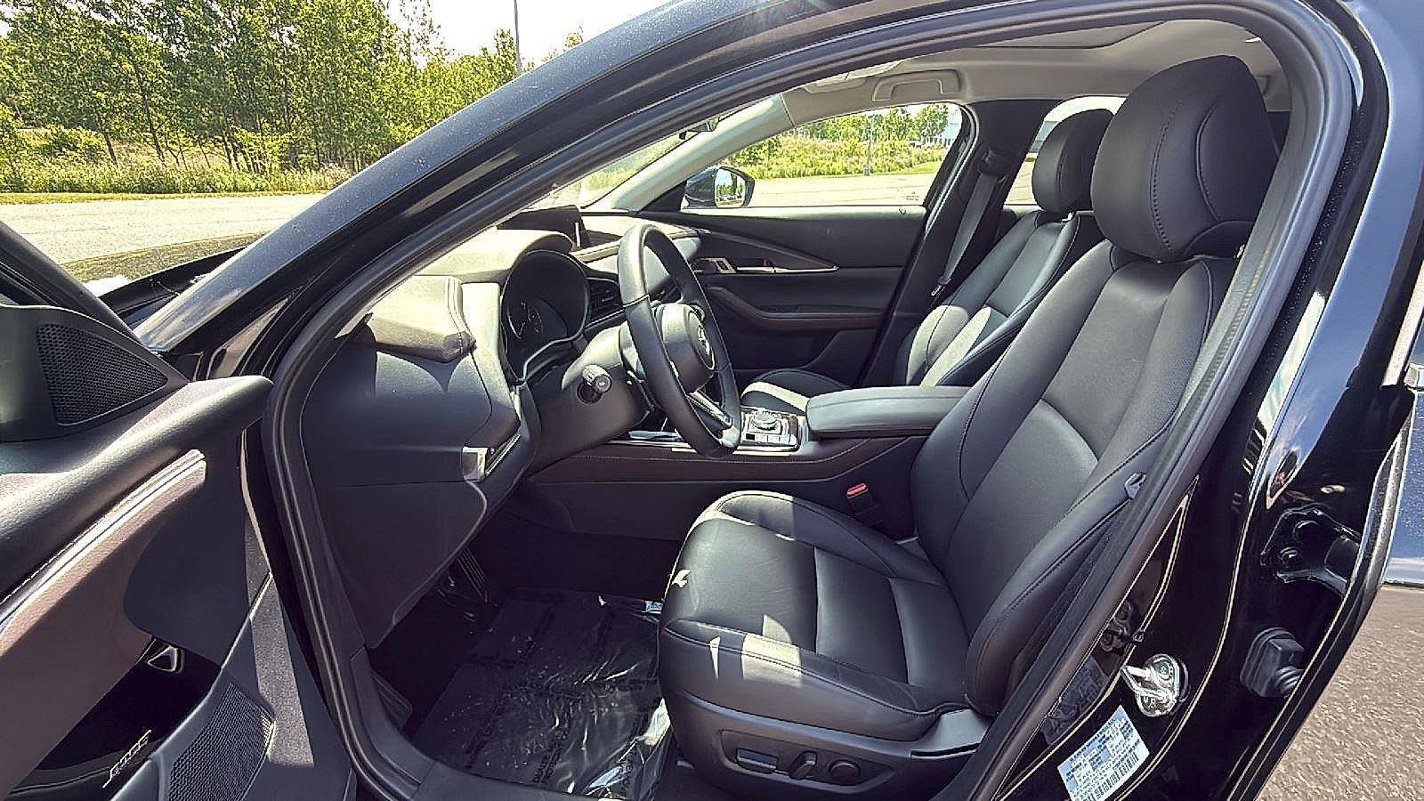 Certified 2025 MAZDA CX-30 AWD 2.5 S w/ Premium Package image 23