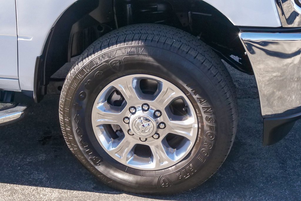 Used 2024 RAM 2500 Big Horn w/ Bed Utility Group image 5