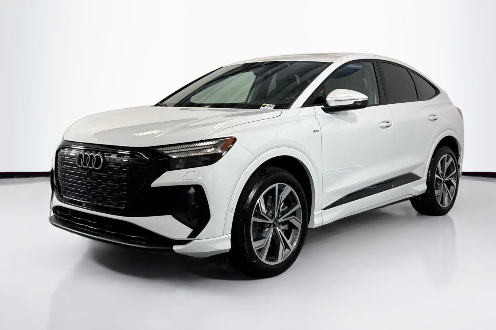 Used 2023 Audi Q4 e-tron Prestige w/ Black Optic Package AWD/4WD image 1