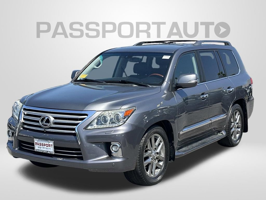 Used 2014 Lexus LX 570 4WD w/ Luxury Package