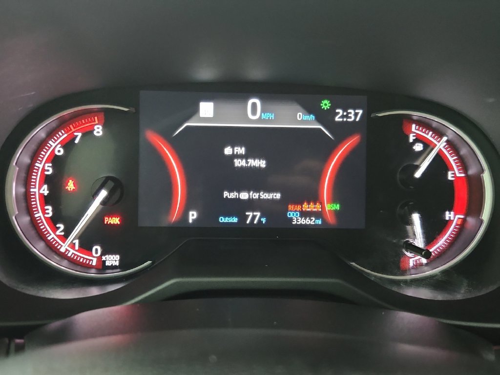 Used 2025 Toyota RAV4 XLE AWD/4WD image 25