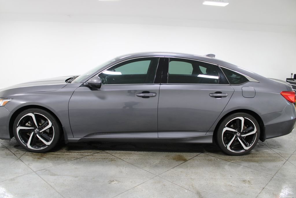 Used 2018 Honda Accord Sport image 6