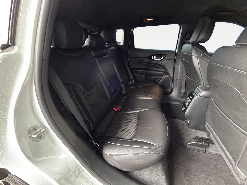 Used 2022 Jeep Compass Altitude image 17