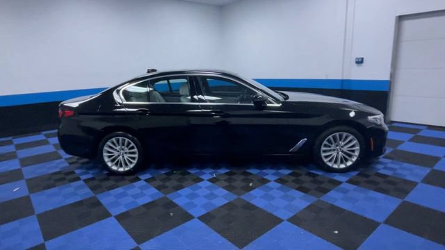 Used 2021 BMW 540i xDrive w/ Premium Package AWD/4WD image 9