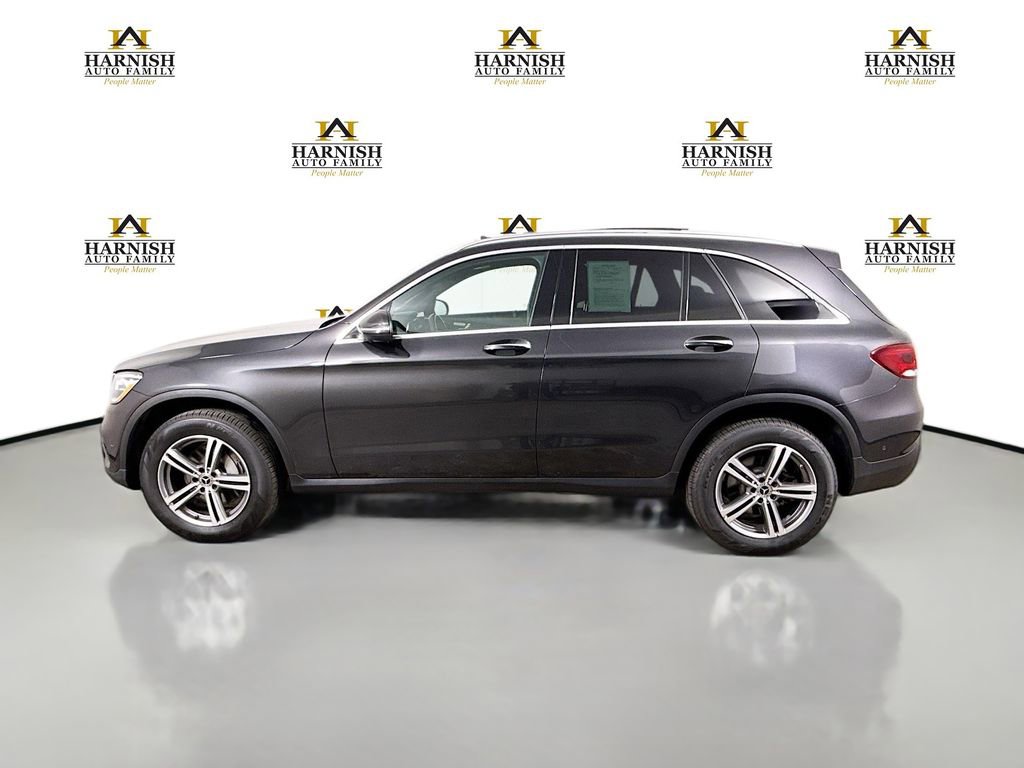 Used 2020 Mercedes-Benz GLC 300 4MATIC image 4