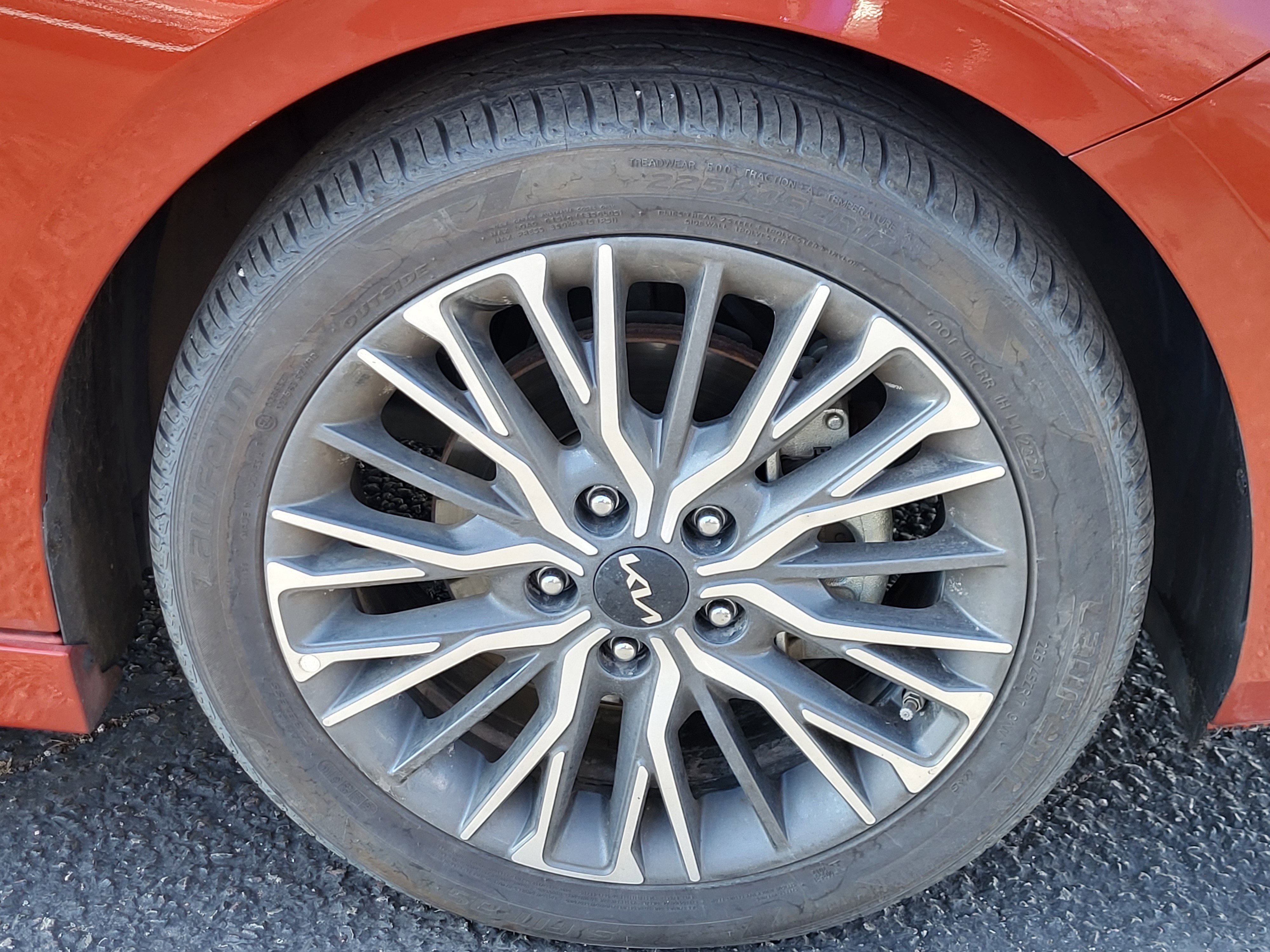 Used 2023 Kia Forte GT-Line w/ GT-Line Premium Package image 18