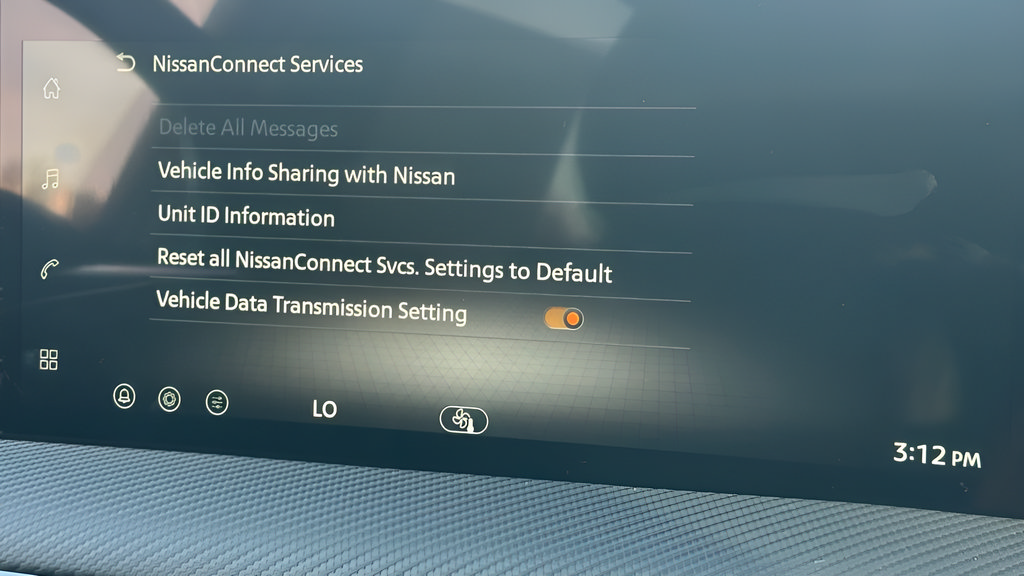 New 2026 Nissan Kicks SR FWD image 42