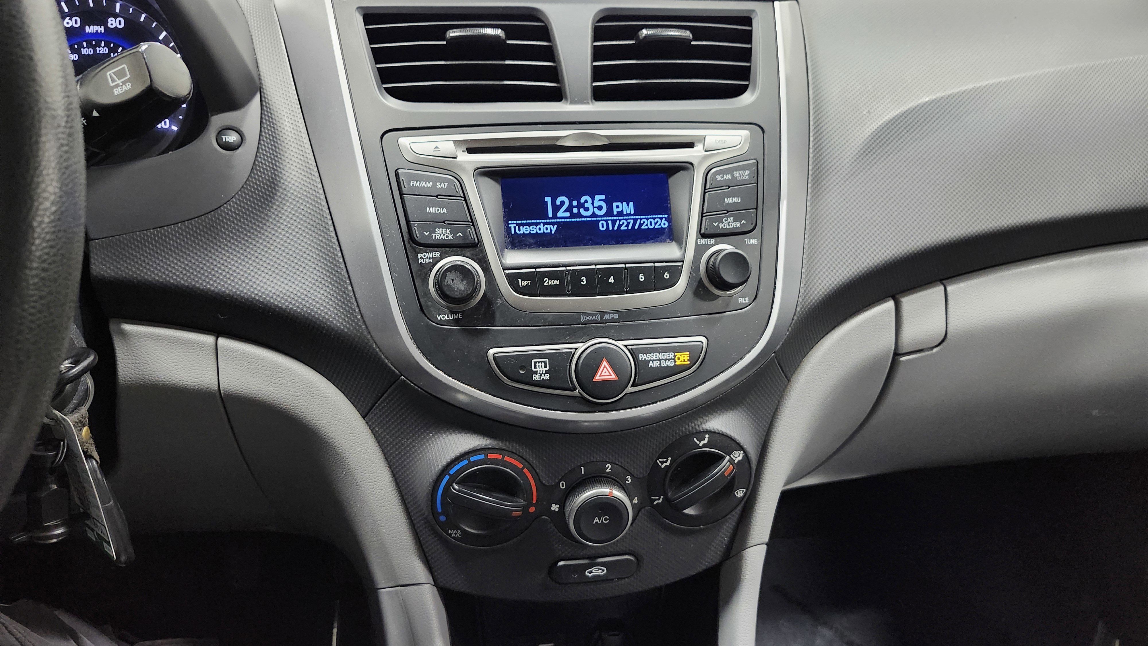 Used 2015 Hyundai Accent GS image 24