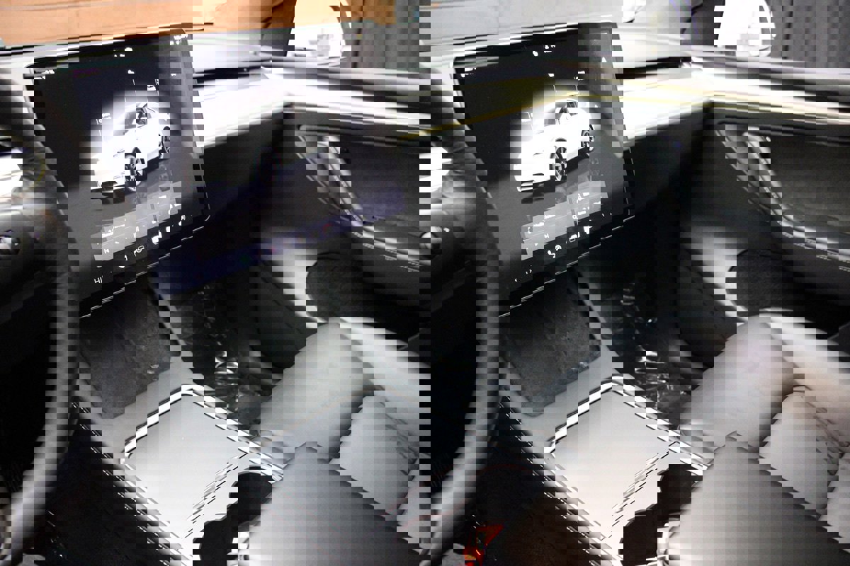 Used 2023 Tesla Model Y Long Range image 27