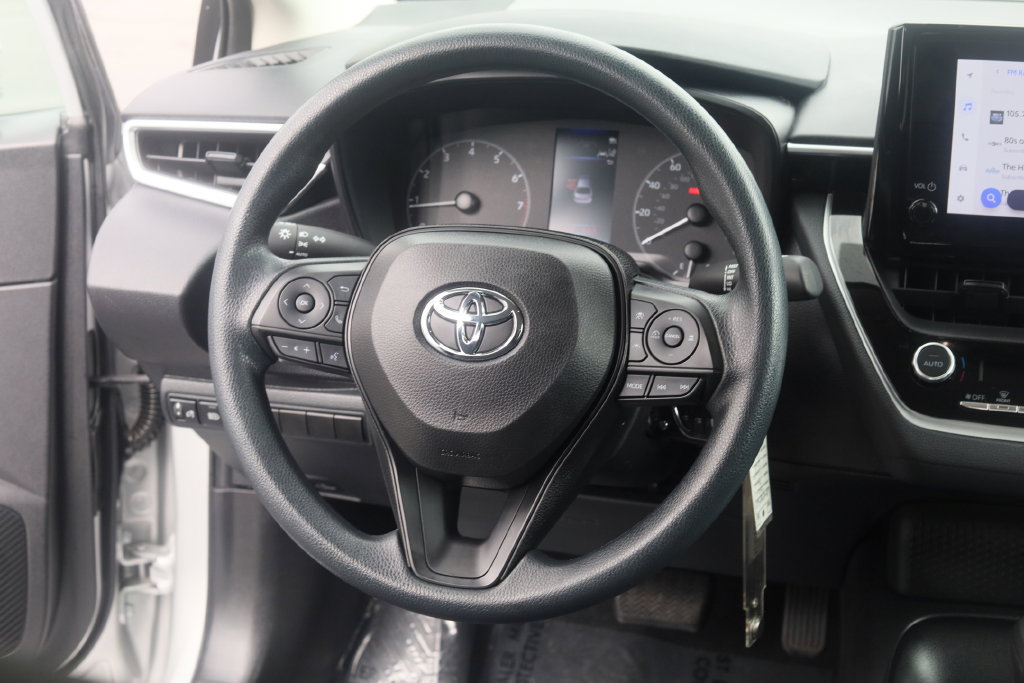 Used 2024 Toyota Corolla LE FWD image 15