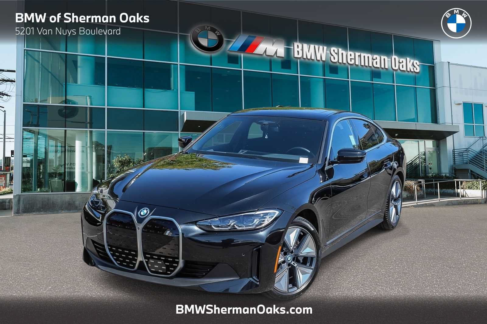 Certified 2023 BMW i4 eDrive40 RWD image 1
