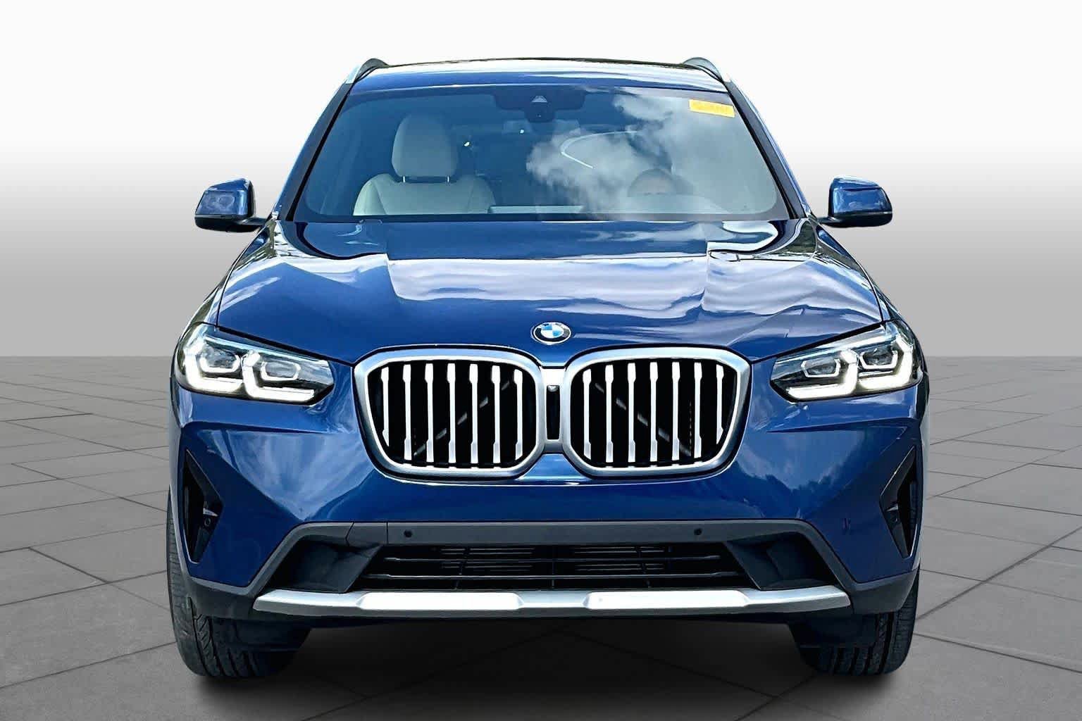Certified 2024 BMW X3 sDrive30i image 3