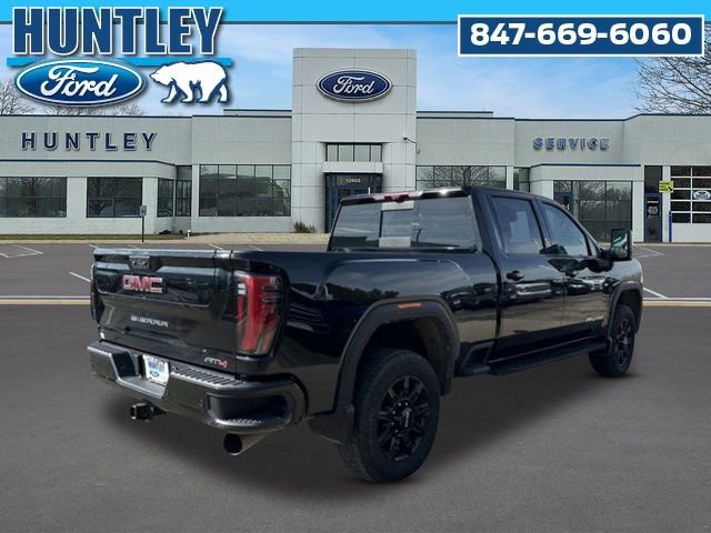 Used 2024 GMC Sierra 2500 AT4 w/ AT4 Premium Plus Package AWD/4WD image 4