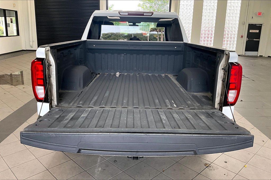 Used 2019 GMC Sierra 1500 Elevation w/ Elevation Value Package AWD/4WD image 7