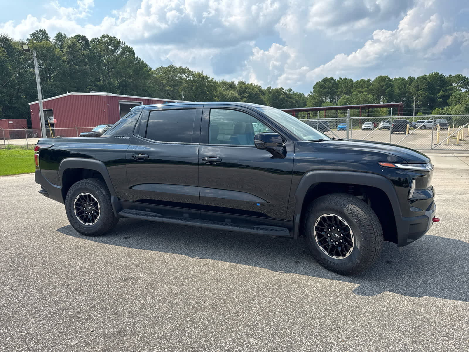 New 2026 Chevrolet Silverado EV Trail Boss w/ Premium Package image 9