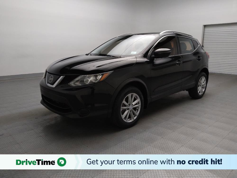 Used 2018 Nissan Rogue Sport SV image 1