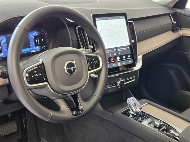 Certified 2025 Volvo XC90 B5 Plus image 13