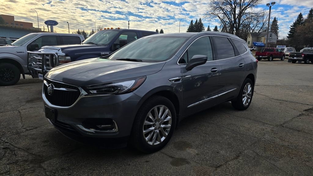 Used 2020 Buick Enclave Premium w/ Sun and Sites Package image 1