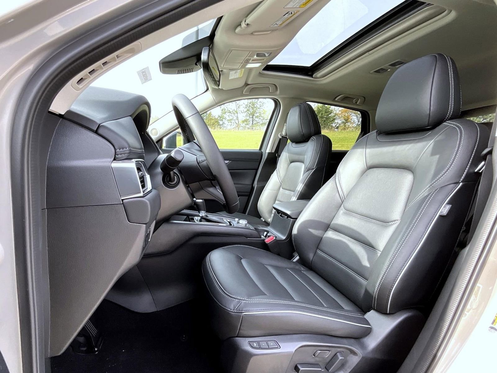 New 2025 MAZDA CX-5 AWD 2.5 S w/ Preferred Package image 11