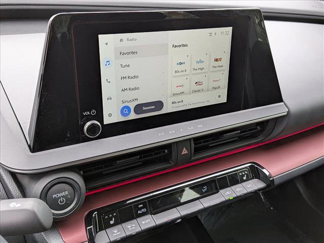 Used 2025 Toyota Prius Plug-In Hybrid image 14