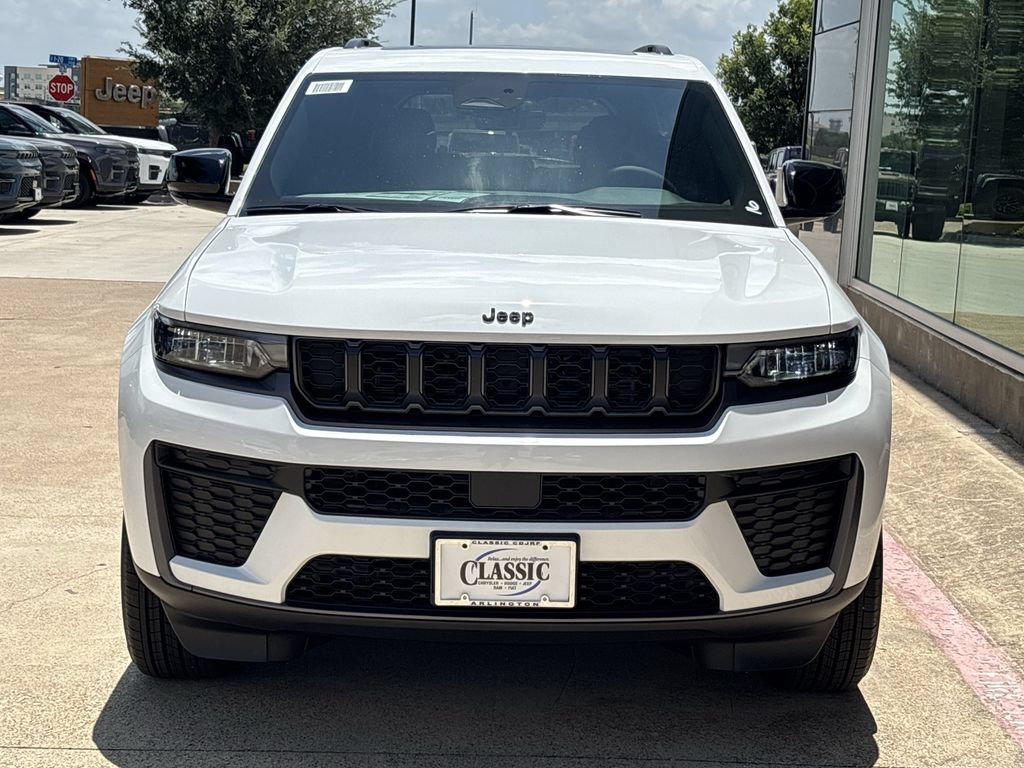 New 2026 Jeep Grand Cherokee Altitude AWD/4WD image 6