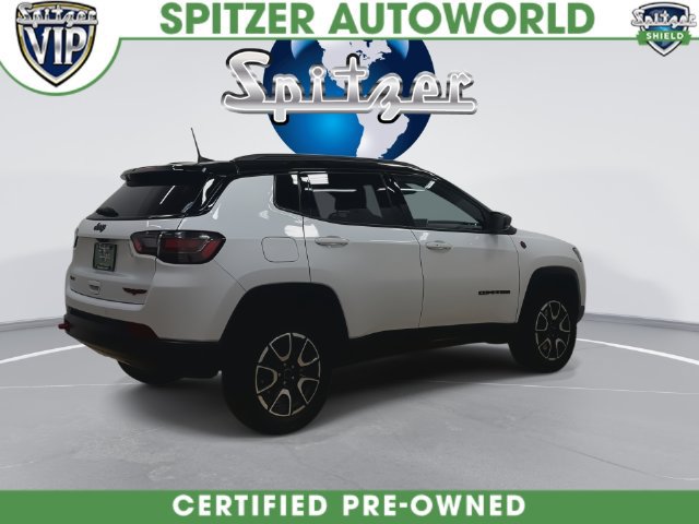 Used 2025 Jeep Compass Trailhawk w/ Trailhawk Elite Group AWD/4WD image 17