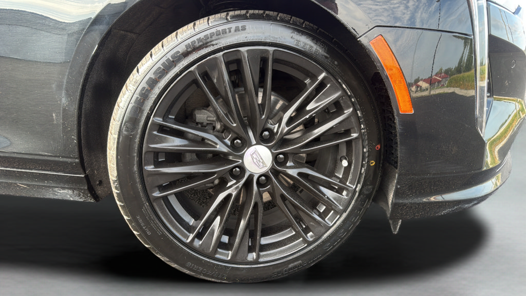 Used 2022 Cadillac CT4 Premium Luxury RWD image 27