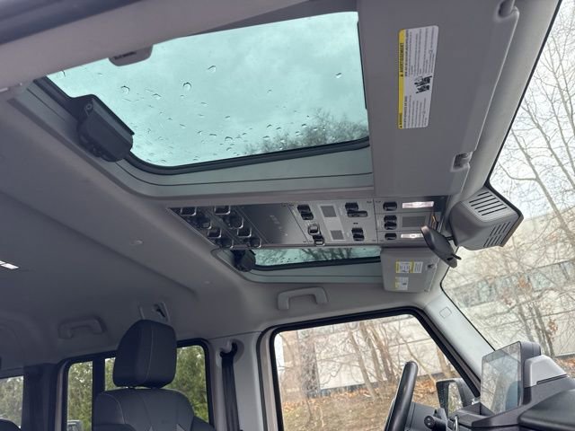 Used 2024 INEOS Grenadier Base image 34