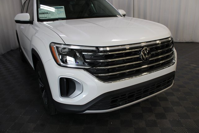 New 2026 Volkswagen Atlas SE image 29