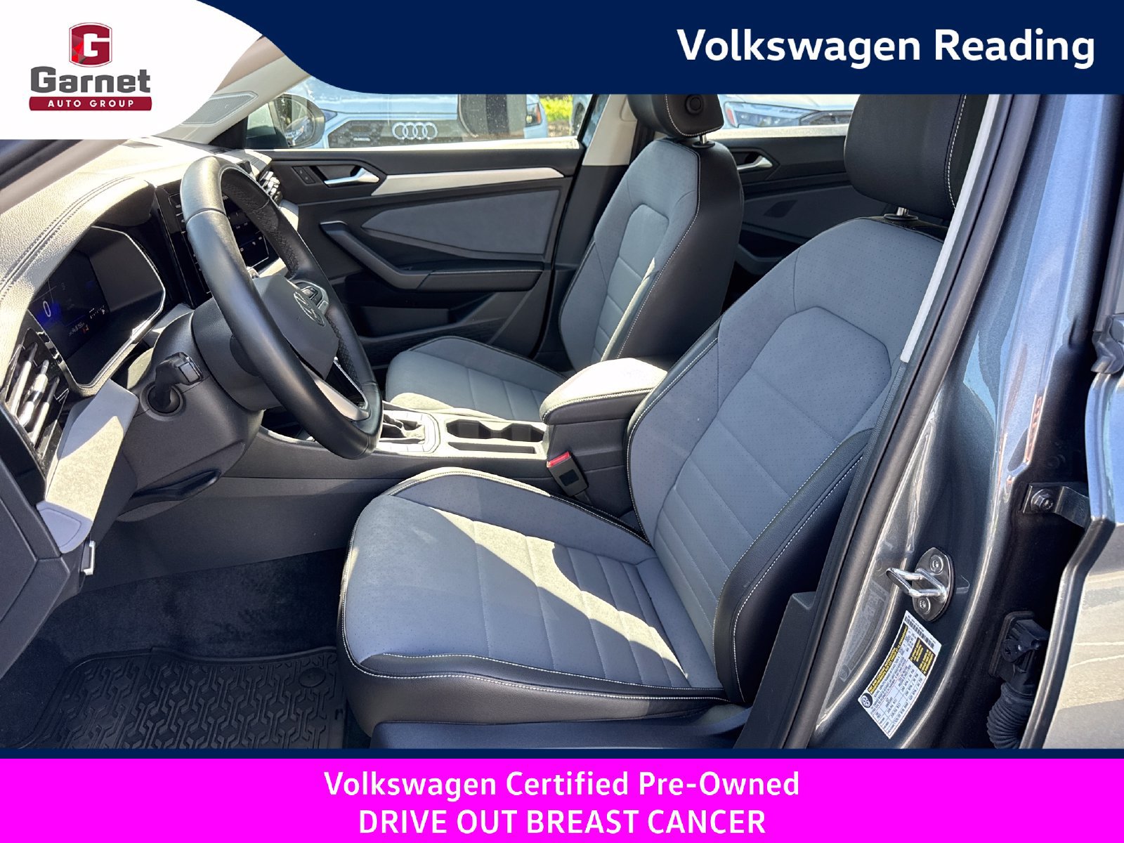 Certified 2025 Volkswagen Jetta SE FWD image 10