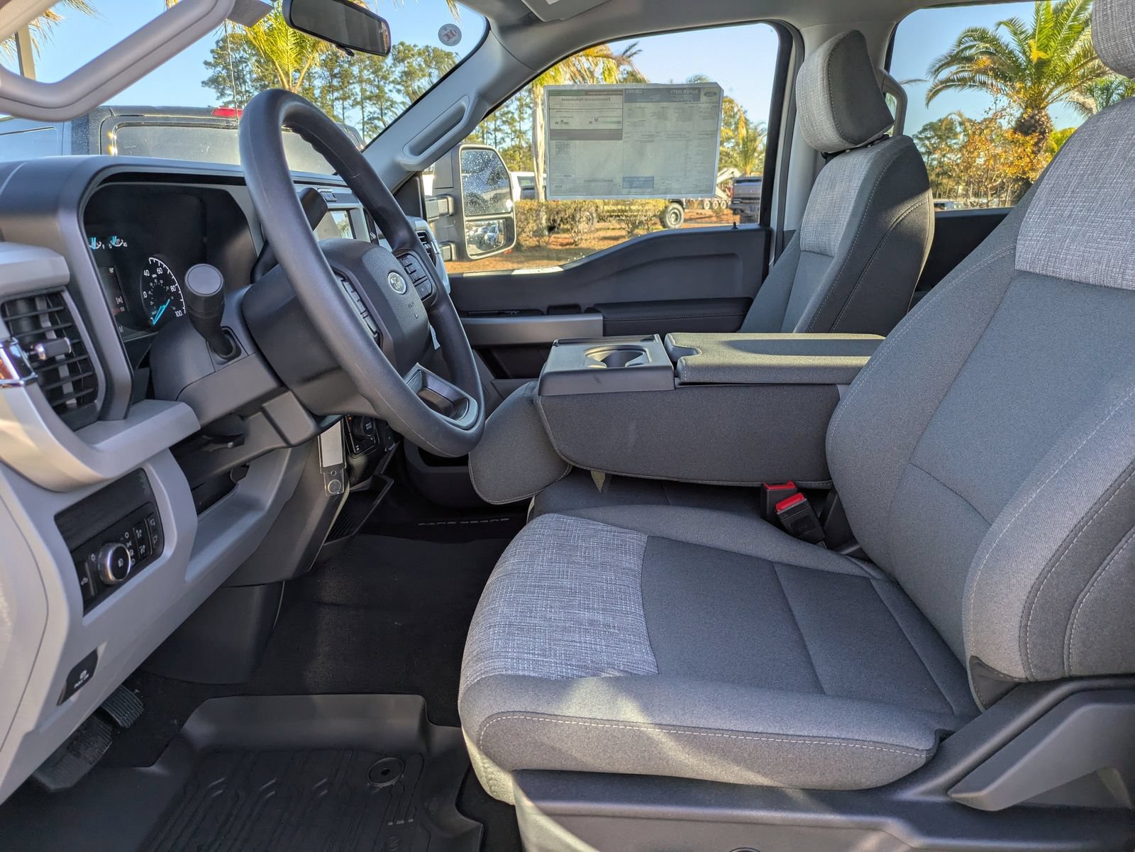 New 2026 Ford F250 XLT w/ FX4 Off-Road Package AWD/4WD image 19