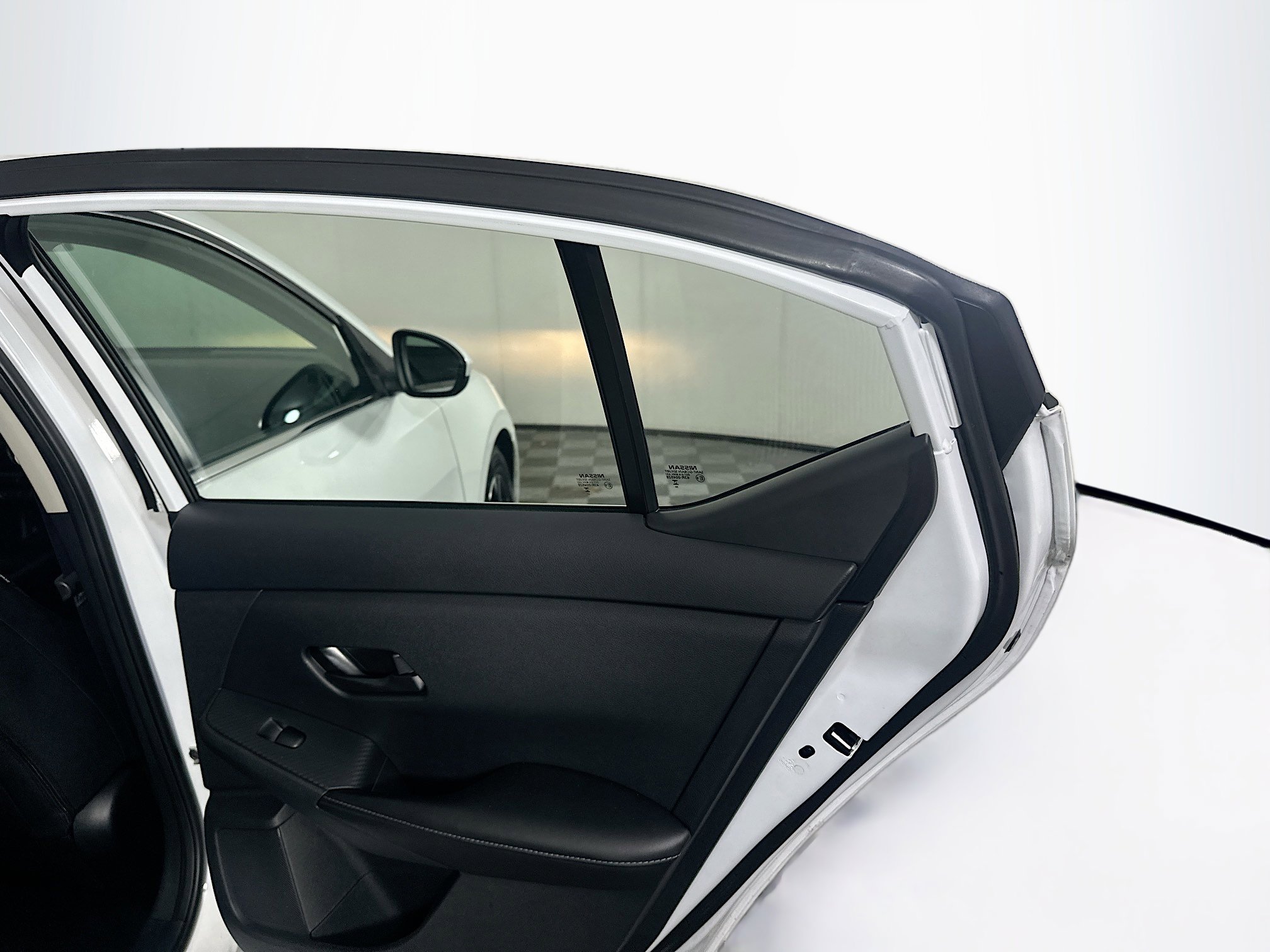 Used 2024 Nissan Sentra SV image 27