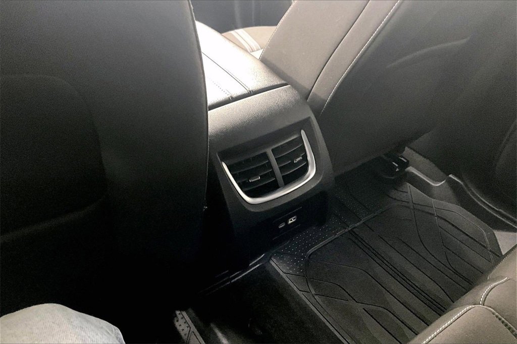 Used 2023 Chevrolet Blazer LT w/ Convenience Package image 33