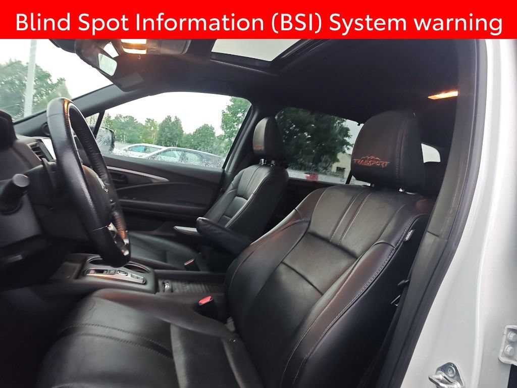 Used 2023 Honda Passport TrailSport image 7