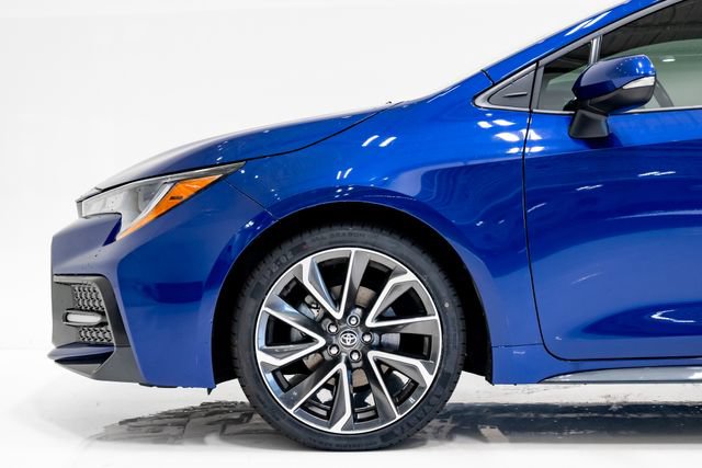 Used 2022 Toyota Corolla SE w/ SE Premium Package FWD image 31