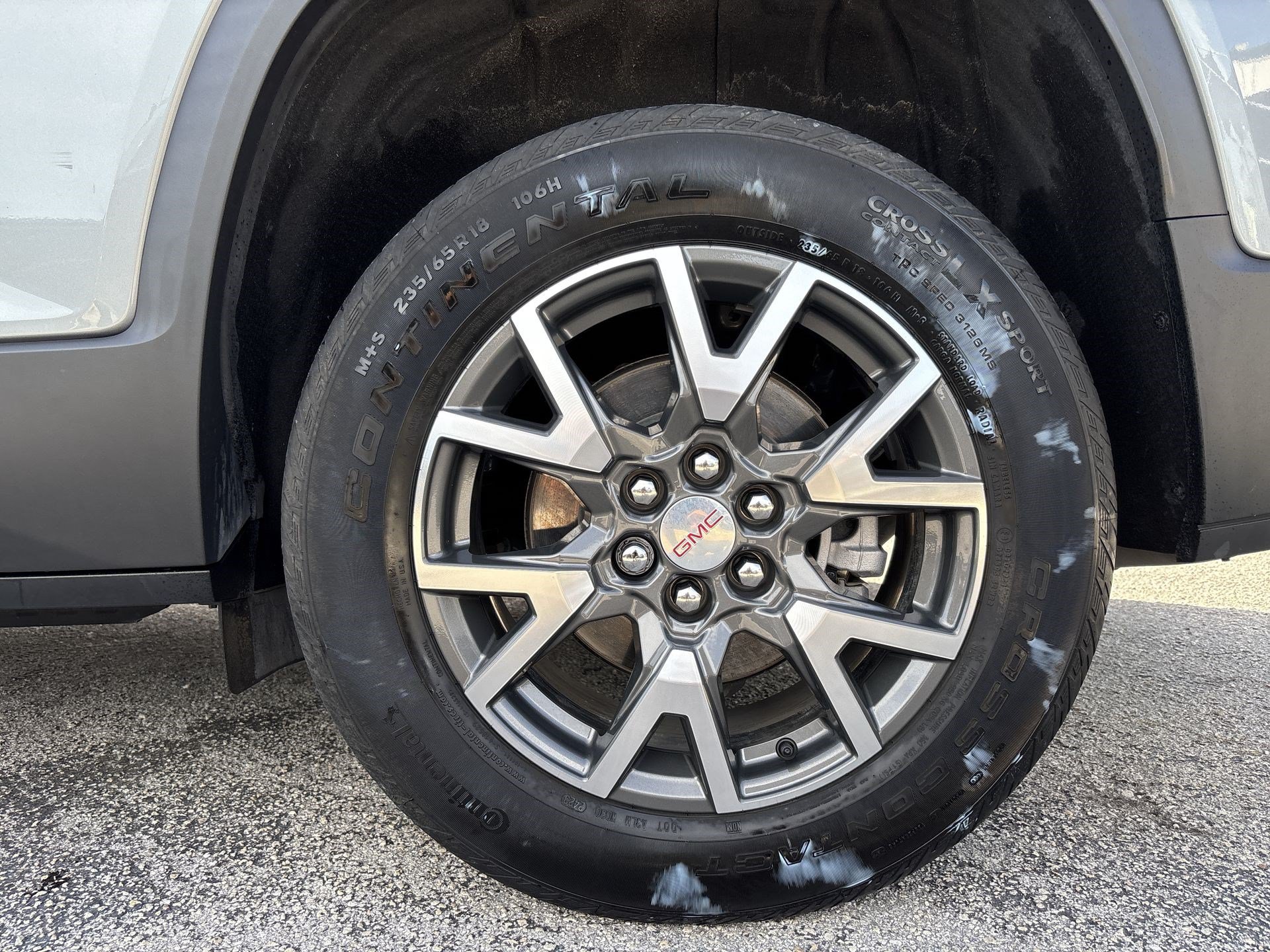 Used 2023 GMC Acadia SLE FWD image 18