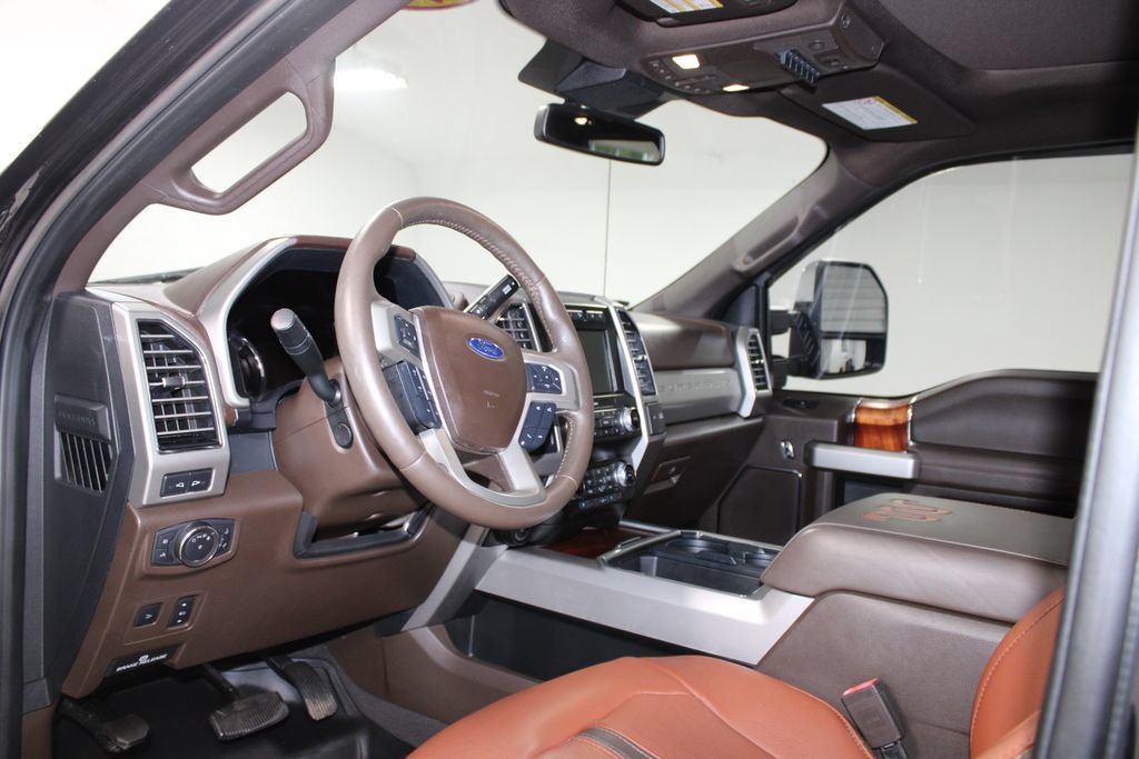 Used 2020 Ford F250 King Ranch w/ King Ranch Ultimate Package AWD/4WD image 26
